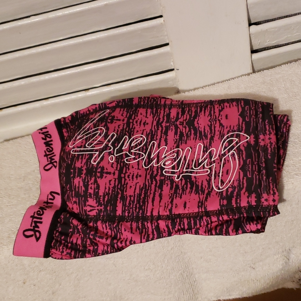 Intensity Padded Short - Picture 2 of 4